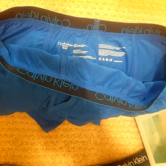 Calvin klein Boys cotton Boxer Briefs underwear 2 PC New - Picture 2 of 3